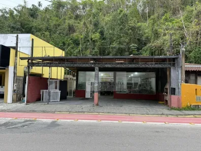 Galpão/Depósito/Armazém para venda ou aluguel, 331m² no Perequê-Acu, Ubatuba