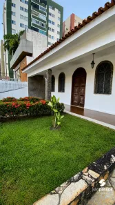 Imóvel Comercial com 3 Quartos para alugar, 435m² no Treze de Julho, Aracaju