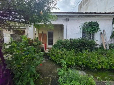 Sobrado com 1 Quarto para alugar, 700m² no Tanque, Rio de Janeiro