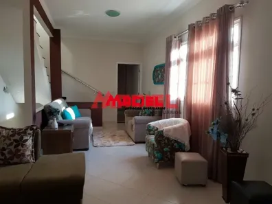 Casa com 3 Quartos à venda, 284m² no Jardim América, São José dos Campos