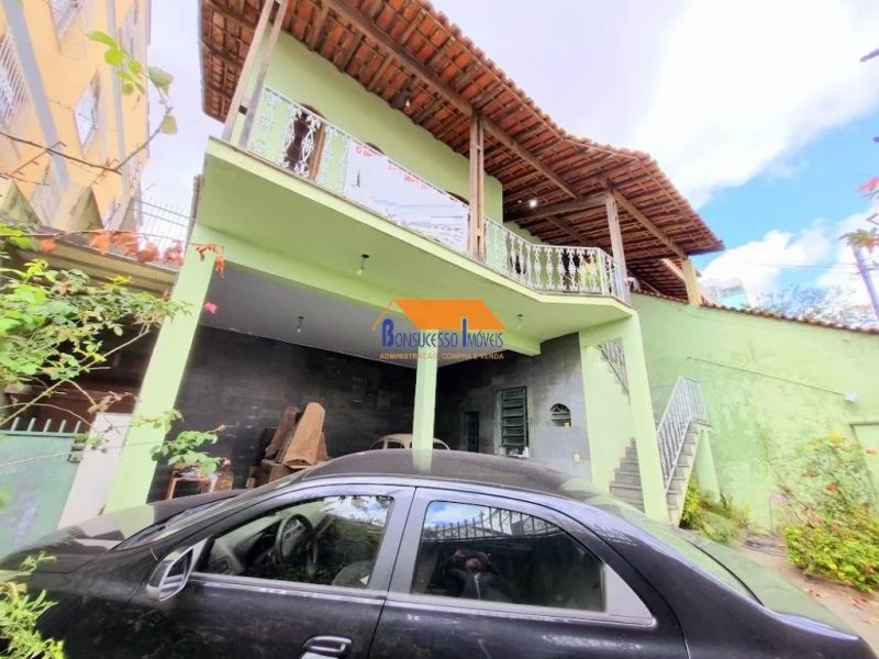 Casa com 4 quartos — Palmares, Belo Horizonte