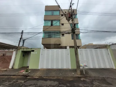 Apartamento com 3 Quartos à venda, 254m² no Brasil, Uberlândia