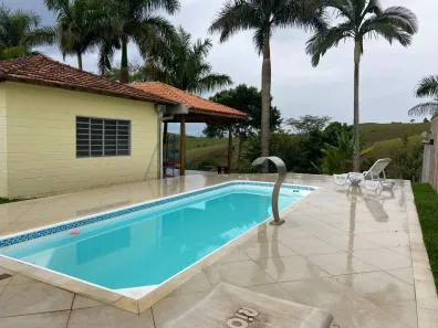 Fazenda/Sítio com 2 Quartos à venda, 170m² no Santana, São José dos Campos