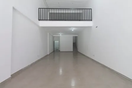 Ponto Comercial com 4 Quartos para alugar, 125m² no Vila Antonieta, São Paulo
