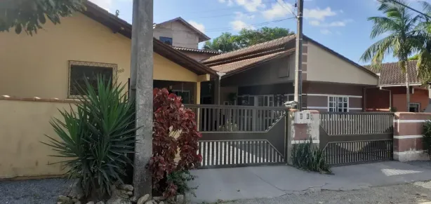 Casa com 3 Quartos à venda, 140m² no Jaraguá 99, Jaraguá do Sul