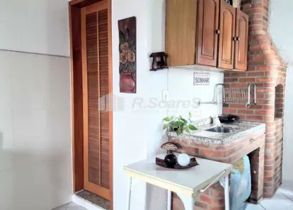 Casa de Condomínio com 2 Quartos à venda, 86m² no Bento Ribeiro, Rio de Janeiro