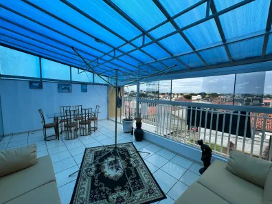 Sobrado com 3 Quartos à venda, 180m² no Cajuru, Curitiba