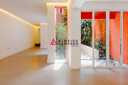 Casa com 3 Quartos à venda, 275m² no Jardim Paulistano, São Paulo