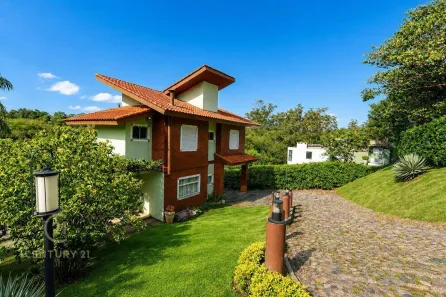 Casa de Condomínio com 5 Quartos para venda ou aluguel, 290m² no Fazenda Palao (Alpes de Guararema), Guararema