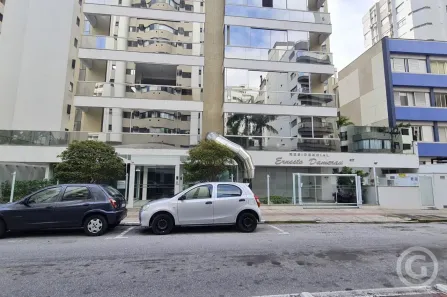 Apartamento com 3 Quartos para alugar, 178m² no Centro, Florianópolis
