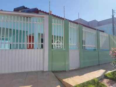 Casa com 2 Quartos à venda, 135m² no Cristo Rei, Várzea Grande