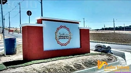 à venda, 685m² no Putim, São José dos Campos