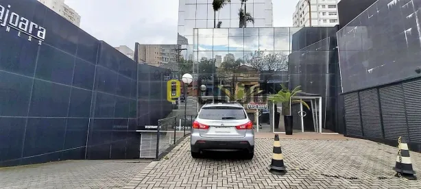 Ponto Comercial à venda, 400m² no Vila Sofia, São Paulo