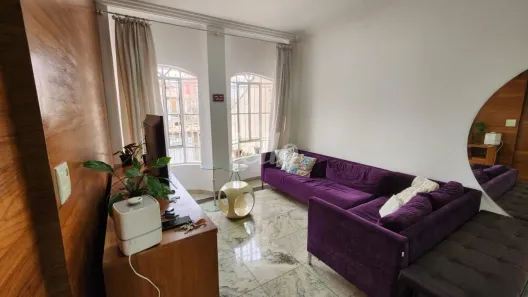 Casa com 3 Quartos à venda, 226m² no Jardim Textil, São Paulo