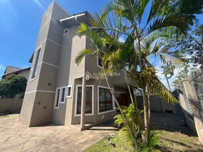Casa com 3 Quartos para alugar, 200m² no Fátima, Canoas