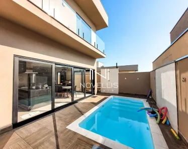 Casa de Condomínio com 3 Quartos à venda, 223m² no Bandeira Branca, Jacareí