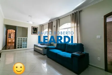 Sobrado com 3 Quartos à venda, 178m² no Vila Antonina, São Paulo