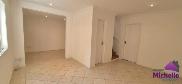 Casa de Condomínio com 3 Quartos para alugar, 131m² no Panorama, Teresópolis