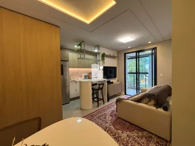 Apartamento com 2 Quartos à venda, 68m² no Trindade, Florianópolis