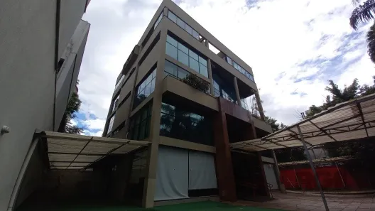 Prédio Comercial para alugar, 1097m² no Higienópolis, Porto Alegre