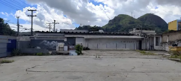 Galpão/Depósito/Armazém para alugar, 1000m² no Fonseca, Niterói