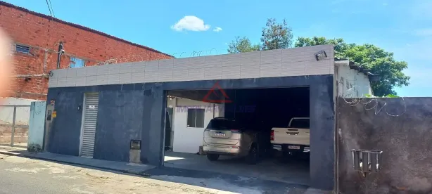 Galpão/Depósito/Armazém com 3 Quartos à venda, 200m² no Vermelha, Teresina