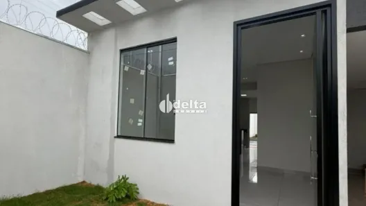 Casa com 2 Quartos à venda, 125m² no Santa Rosa, Uberlândia