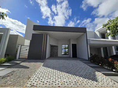 Casa de Condomínio com 4 Quartos à venda, 300m² no Centro, Petrolina