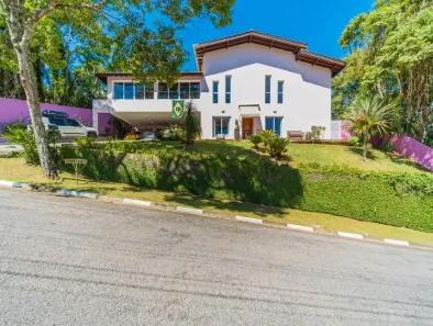 Casa de Condomínio com 6 Quartos à venda, 500m² no Alpes dos Araçás (Jordanésia), Cajamar
