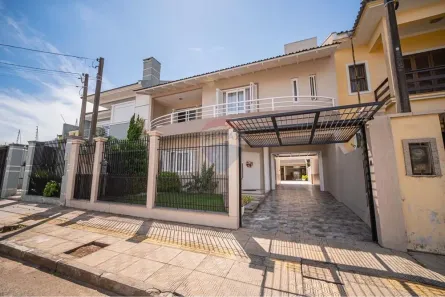 Casa com 4 Quartos à venda, 281m² no Vila Monte Carlo, Cachoeirinha