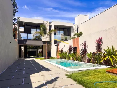 Casa com 4 Quartos à venda, 154m² no Edson Queiroz, Fortaleza
