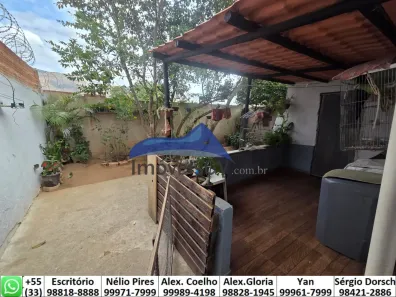 Casa com 2 Quartos à venda, 60m² no Santos Dumont, Governador Valadares