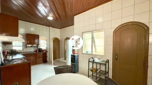 Casa com 3 Quartos à venda, 229m² no Conjunto Manoel Julião, Rio Branco