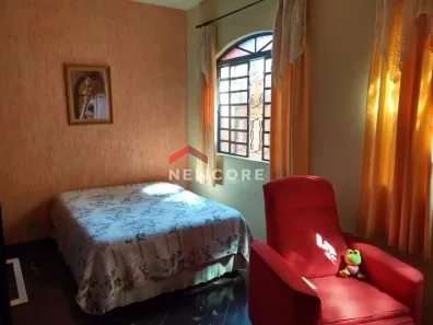Casa com 4 Quartos à venda, 275m² no Vera Cruz, Contagem