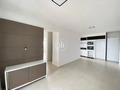 Apartamento com 3 Quartos à venda, 80m² no Capoeiras, Florianópolis
