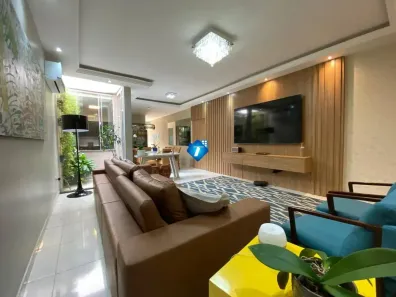 Casa de Condomínio com 3 Quartos à venda, 183m² no Jardim Holanda, Uberlândia