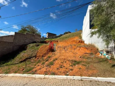 Lote/Terreno à venda, 313m² no São Pedro, Juiz de Fora