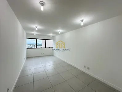 Sala Comercial à venda, 29m² no Trindade, Florianópolis