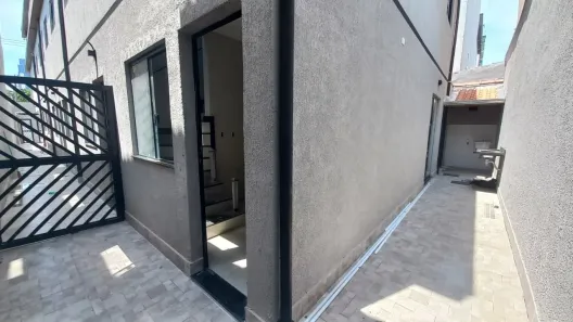 Casa de Condomínio com 2 Quartos à venda, 75m² no Guilhermina, Praia Grande