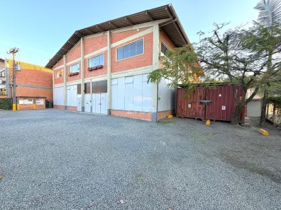 Galpão/Depósito/Armazém para alugar, 890m² no Salto Weissbach, Blumenau