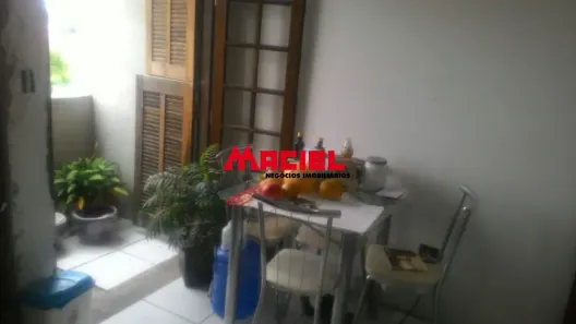 Casa com 4 Quartos à venda, 240m² no Jardim Torrão de Ouro, São José dos Campos