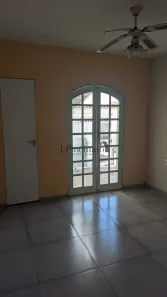 Casa com 2 Quartos para alugar, 60m² no Jardim Pacaembu, Jundiaí