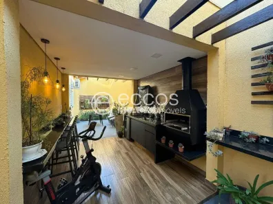 Casa com 3 Quartos à venda, 179m² no Vila Olímpica, Uberaba