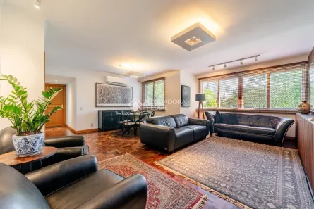 Apartamento com 3 Quartos à venda, 130m² no Três Figueiras, Porto Alegre