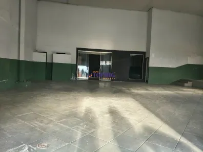 Ponto Comercial para alugar, 250m² no Santa Cruz, Betim