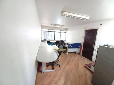 Imóvel Comercial com 3 Quartos para alugar, 125m² no Piratininga, Osasco