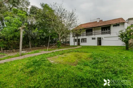 Casa com 4 Quartos à venda, 320m² no Cavalhada, Porto Alegre