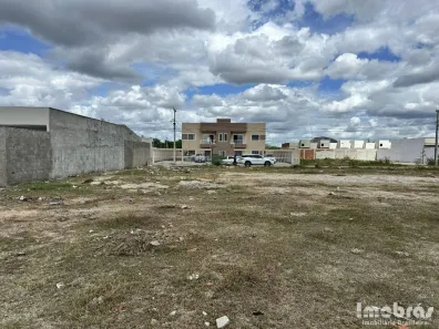 Lote/Terreno à venda, 250m² no Baviera, Quixadá