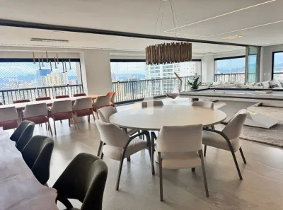 Apartamento com 4 Quartos à venda, 360m² no Alphaville Centro Industrial e Empresarial/Alphaville., Barueri