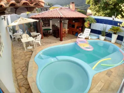 Casa com 3 Quartos à venda, 250m² no Maravista, Niterói